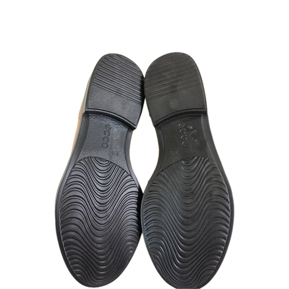 Elegant Leather Burgandy and Cream Loafers - Picture 10 of 10